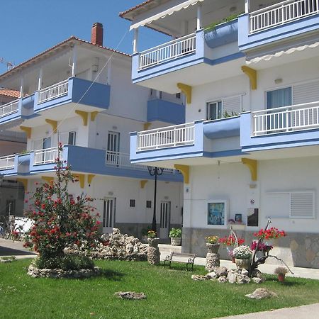 Armiriki Rooms Vrasna Exterior photo