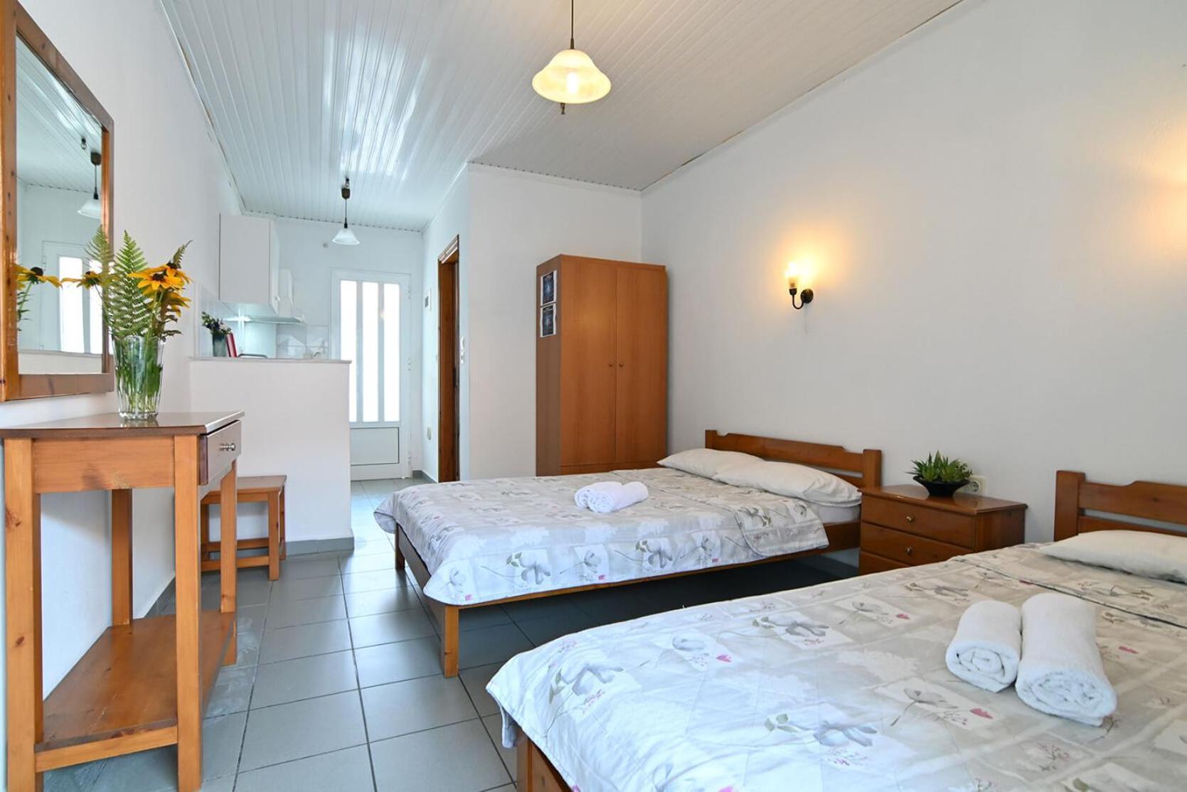 Armiriki Rooms Vrasna Exterior photo