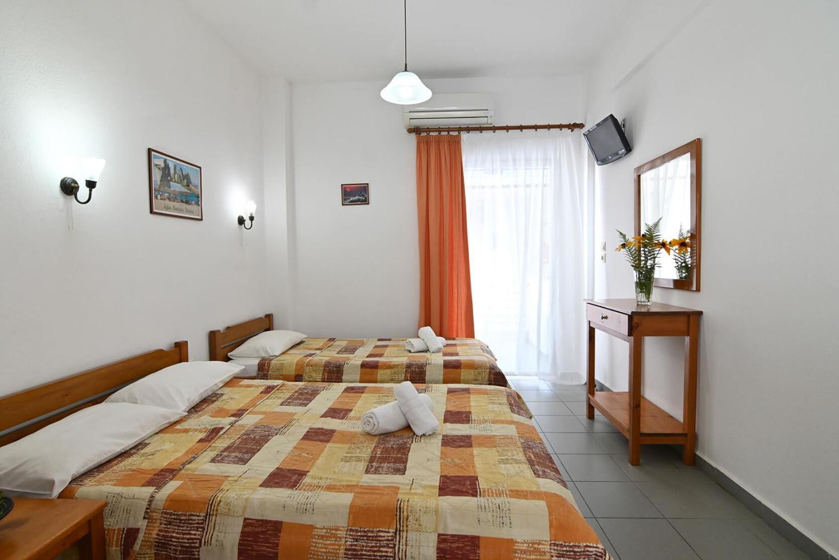 Armiriki Rooms Vrasna Exterior photo
