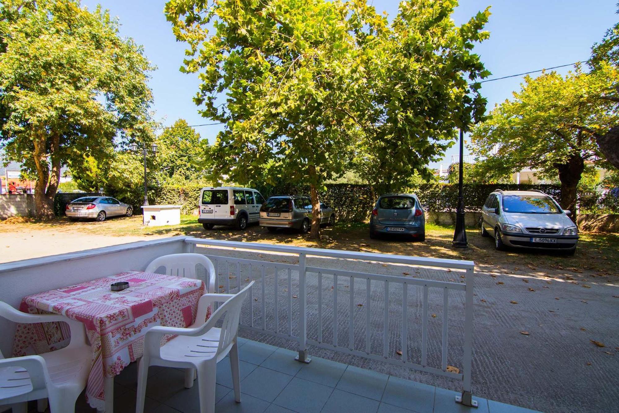 Armiriki Rooms Vrasna Exterior photo