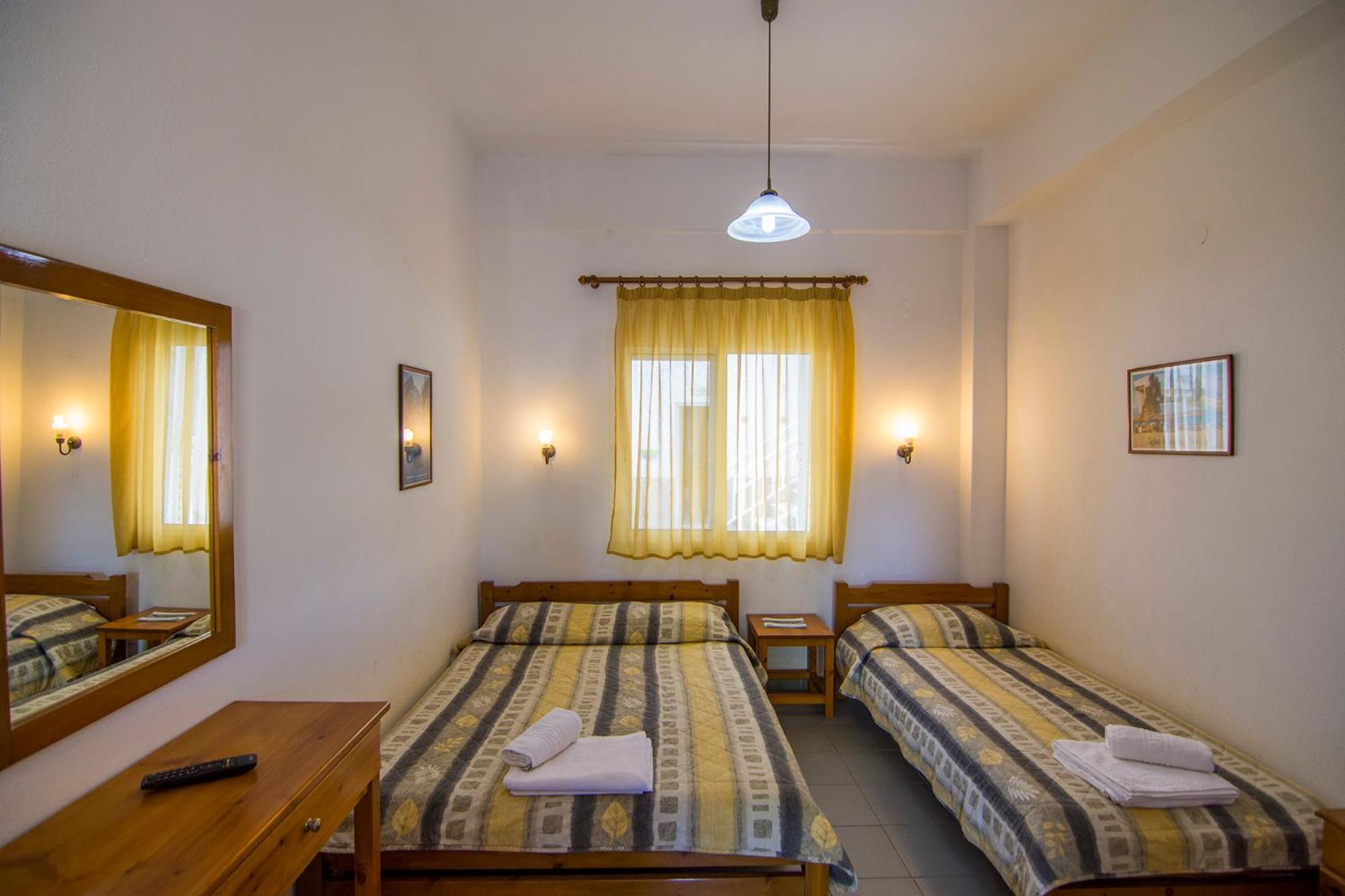 Armiriki Rooms Vrasna Exterior photo
