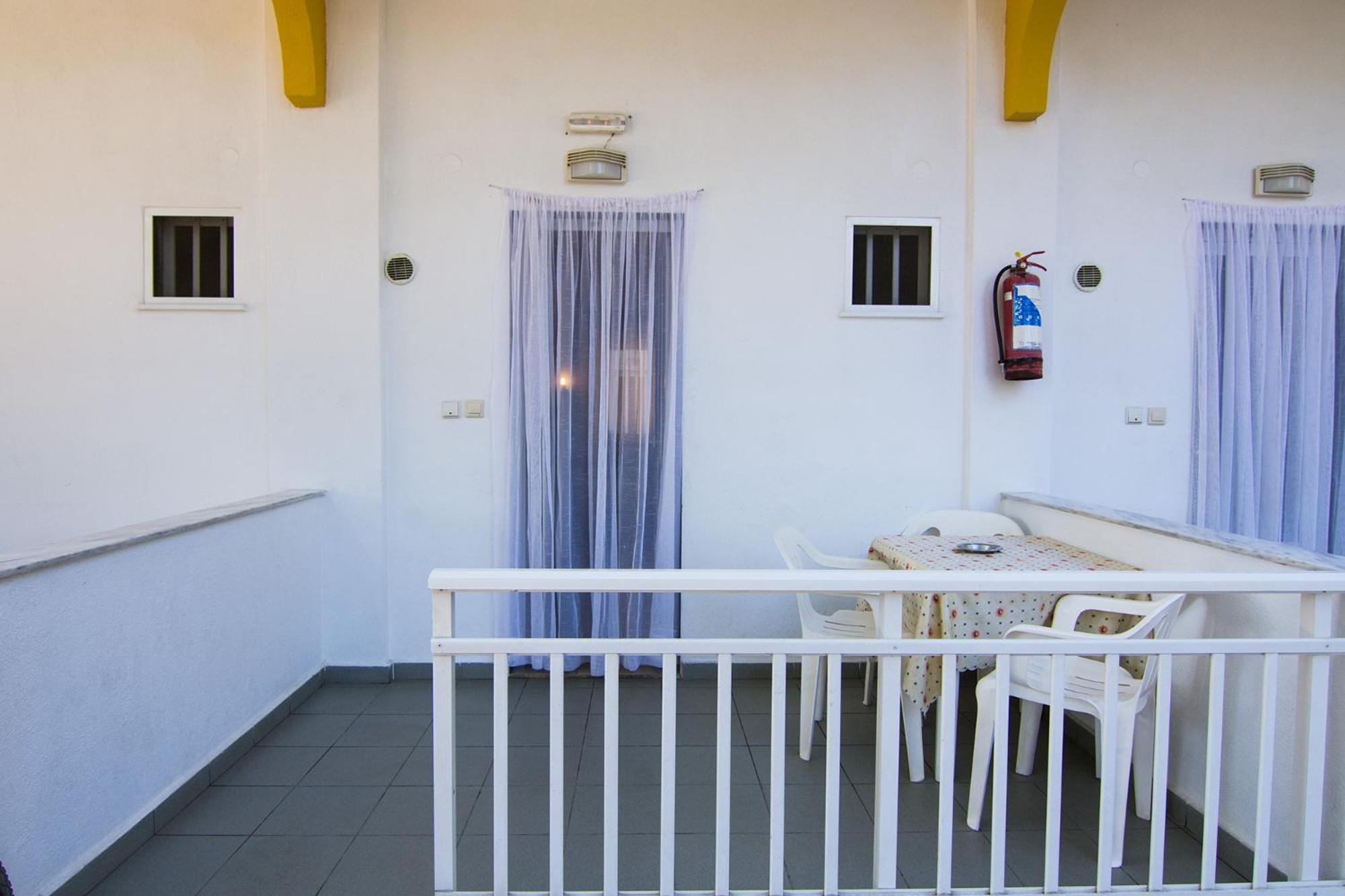 Armiriki Rooms Vrasna Exterior photo